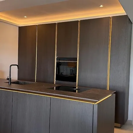 Sea View And Sunny Rooftop In Marbella, Remodeled 2025 ماربيا