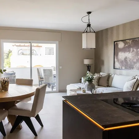 شقة Sea View And Sunny Rooftop In Marbella, Remodeled 2025 *