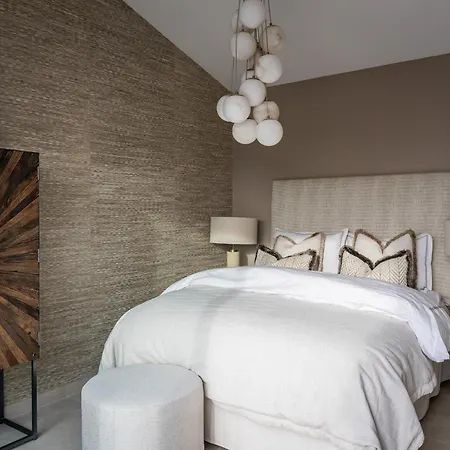 Sea View And Sunny Rooftop In Marbella, Remodeled 2025 شقة *