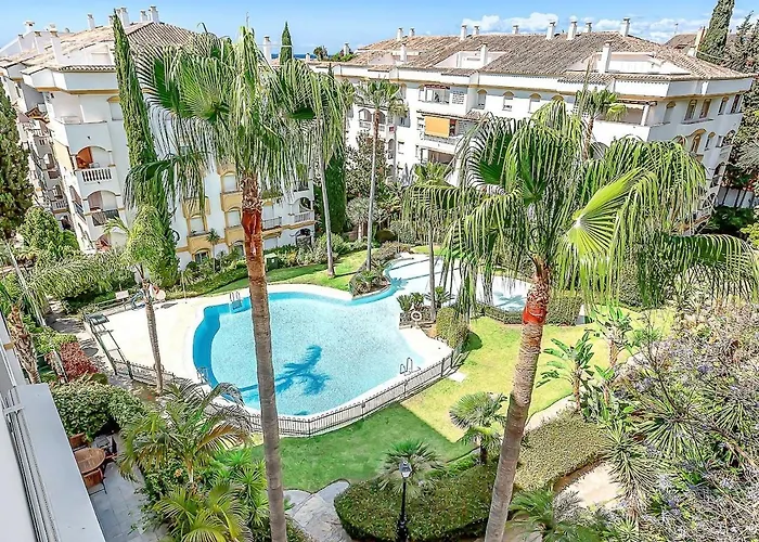 Sea View And Sunny Rooftop In Marbella, Remodeled 2025 マルベーリャ